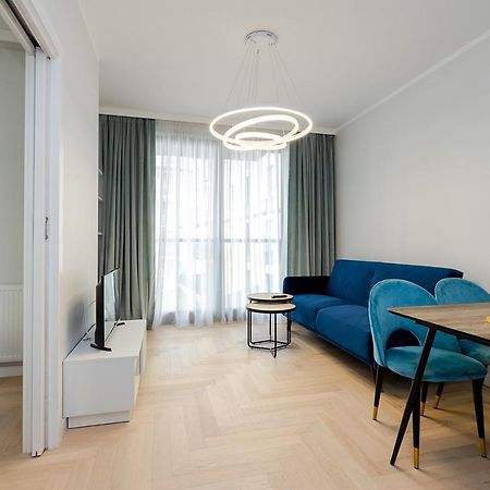Wola Luxe Apartment Warsaw Exterior photo