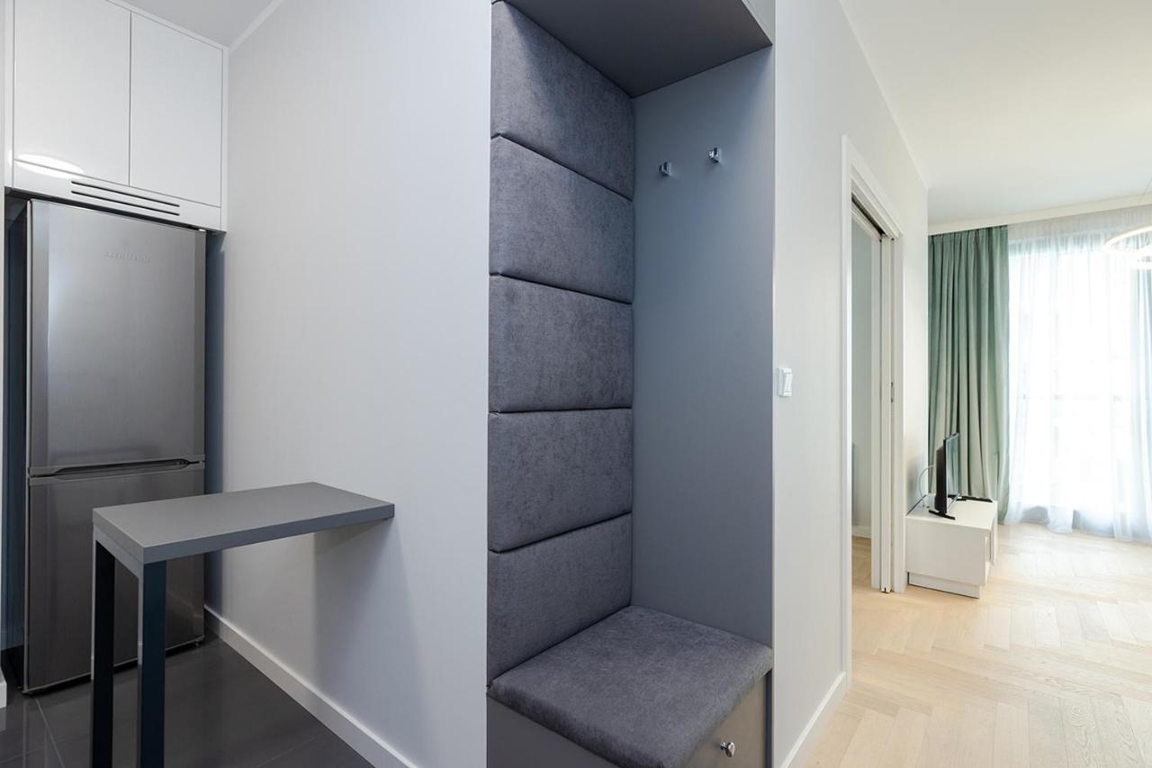 Wola Luxe Apartment Warsaw Exterior photo