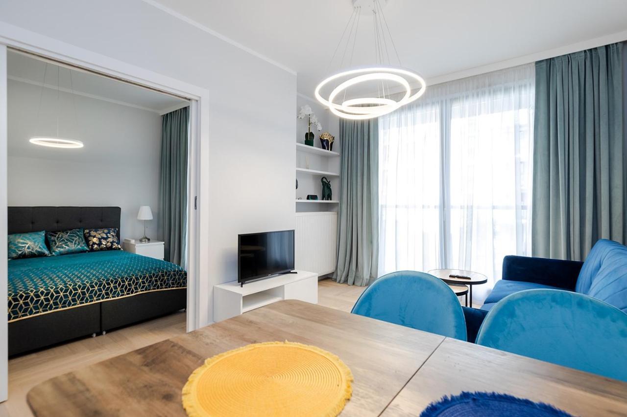 Wola Luxe Apartment Warsaw Exterior photo